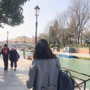 Meet your Posher, Lorena